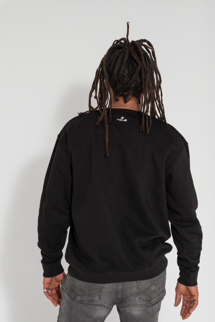 BLACK “INVINCIBLE” CREWNECK